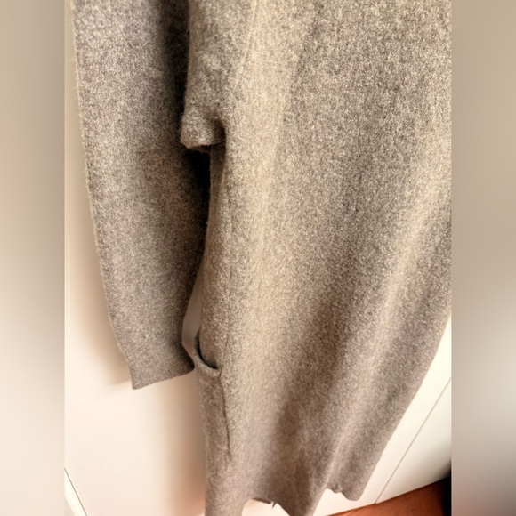 The Babaton Group Nour Sweater - Picture 11 of 12